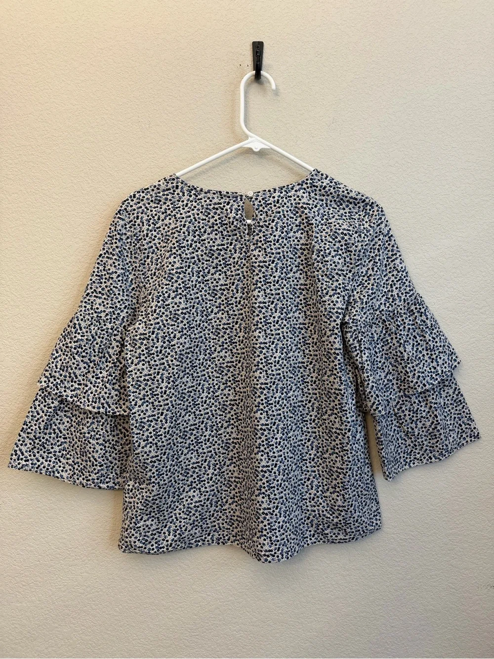 J. Crew Blue and White Ditsy floral Tiered Bell Sleeve Blouse Sz 8